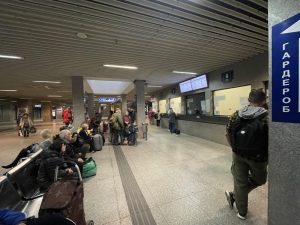 Централна гара София, отцепена заради забравен багаж