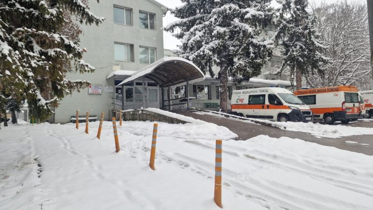 Пациентка пострада при катастрофа с линейка в Разградско Пациентка пострада при катастрофа с линейка в Разградско