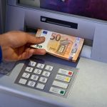 България посрещна еврото: Първо теглене 20 секунди след полунощ