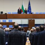 Предсрочният вот и Изборният кодекс: Политически декларации и дебати в НС