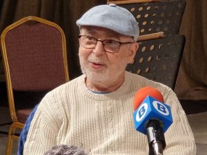 Илияна Йотова поздрави Митко Щерев за 80-годишния му юбилей