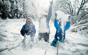 Минусови температури и силен вятър: Зимата продължава