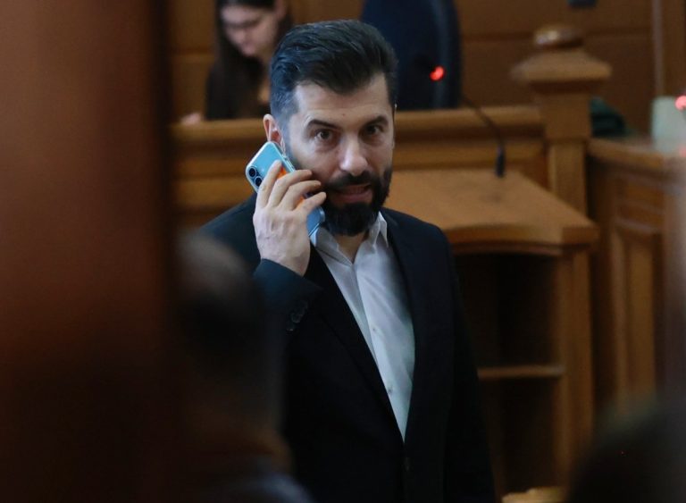 Делото срещу Кирил Петков за арестите на Борисов, Арнаудова и Горанов стартира