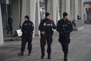 Мащабна спецоперация за сигурност тече във влакове и гари в България