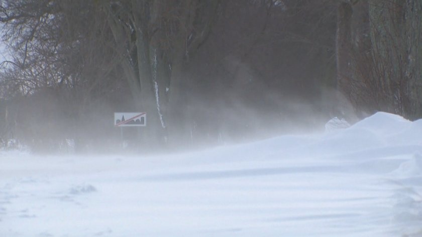 Полша скована от студ: Температури до -22° и замръзнали реки