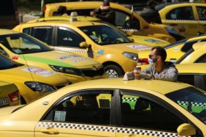 Таксиметровите тарифи в София скочиха с 18,6% от вчера