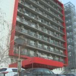 Лекари в „Пирогов“ четвърти ден се борят за живота на 200-килограмов пациент