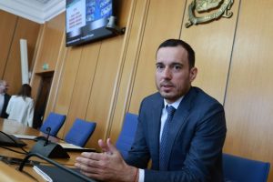 Васил Терзиев за паркирането в София: Промените в цените и зоните ще отнемат месеци