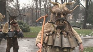 Стартира 32-рото издание на Международен фестивал „Сурва“ в Перник