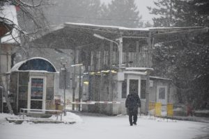 Сърбия спира товарни автомобили на ГКПП „Стрезимировци“ заради лошо време