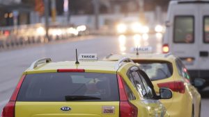 Такситата в София поскъпват, въвеждат евро тарифи от 2026 г.