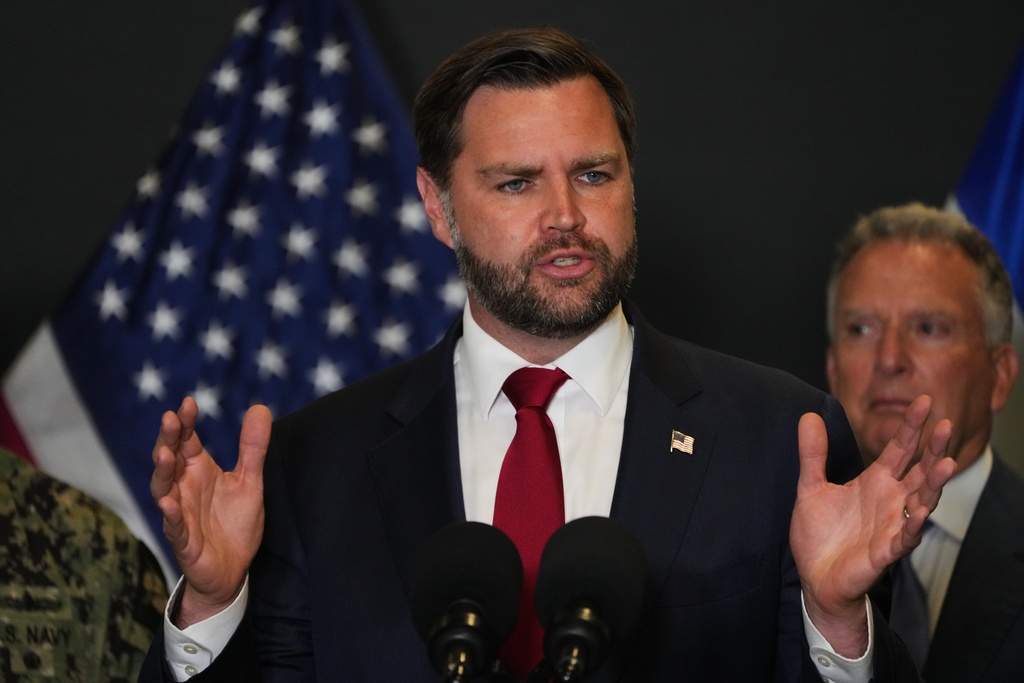 Геополитическа буря около Гренландия: Ванс посреща датския премиер на фона на напрежение със САЩ