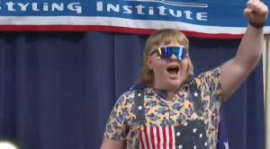 Прическа „мулет“ триумфира в Пенсилвания: Необичаен конкурс събра стотици фенове