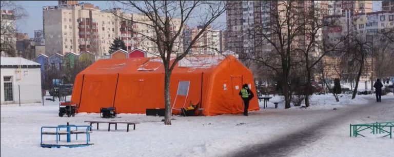 Киев без топлина и надежда: Хиляди домакинства мръзнат на -10°C, преговорите не носят облекчение Киев без топлина и надежда: Хиляди домакинства мръзнат на -10°C, преговорите не носят облекчение