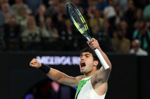 Алкарас пречупи Джокович във финала на Australian Open и влезе в историята