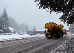 Ограничиха движението на камиони над 12 тона по АМ „Тракия“ заради снегопочистване