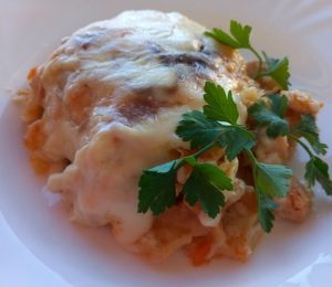 Султан кебап с пилешко филе: Традиционен вкус в хрупкава обвивка