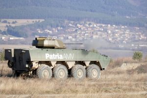 Военните в Казанлък: Светлинни обекти над града заради нощно учение