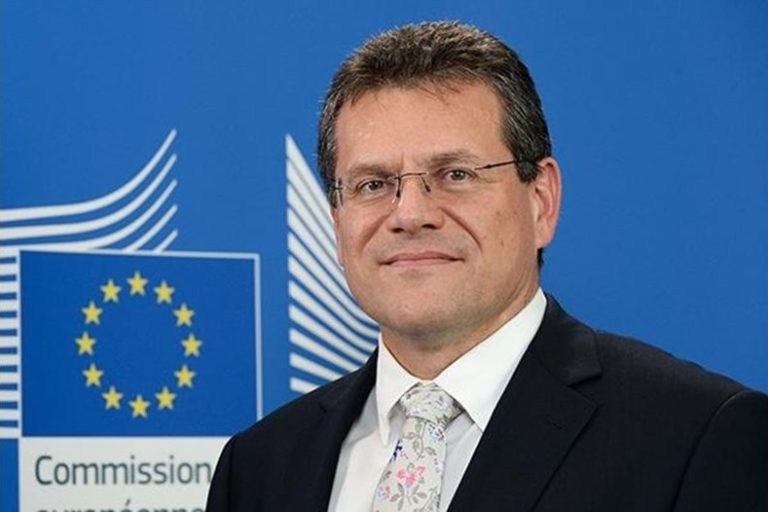 Марош Шефчович отрече категорично всякакви връзки с Джефри Епстийн Марош Шефчович отрече категорично всякакви връзки с Джефри Епстийн