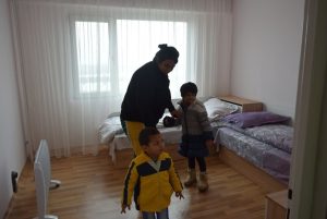 Скандал в София: Директори и тв водещи заемат общински жилища за бедни