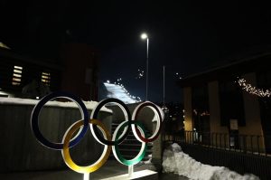 Милано-Кортина 2026: Италианският план за милиарди печалба за сметка на спортисти и фенове