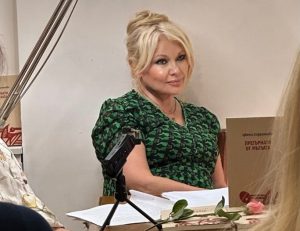 Емануела Шкодрева: Домашният ми любимец е моето въображение, а най-големият ми страх е животът без вълнение