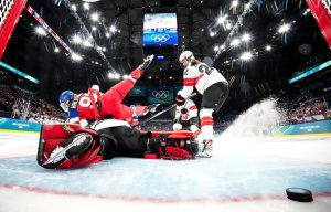 Хаос на Олимпиадата в Милано: Норовирус и скандал с тоалетни в женския хокей