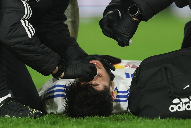 Илия Груев с две асистенции изведе Лийдс до ключова победа във Висшата лига