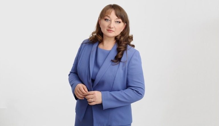 Деница Сачева: Директната комуникация със САЩ е ключова възможност за България Деница Сачева: Директната комуникация със САЩ е ключова възможност за България