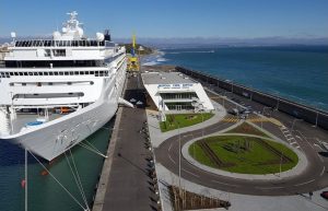 Четириетажен паркинг за 344 автомобила ще бъде изграден на входа на пристанище Бургас