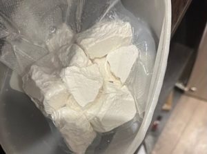 Кокаин в торти: Чешката полиция разби мащабна схема за наркотрафик от Берлин