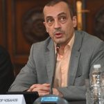 Доц. Тодор Чобанов връчи престижните награди „Златен грифон“ на изложбата „Българска археология 2025“