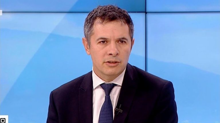 Филип Гунев: Мълчанието на ГДБОП и ДАНС за случая „Петрохан“ е стратегическа грешка Филип Гунев: Мълчанието на ГДБОП и ДАНС за случая „Петрохан“ е стратегическа грешка