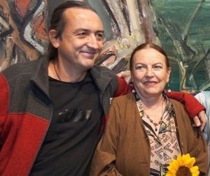 Истерията „Петрохан“: Защо теориите на конспирацията надминаха „Туин Пийкс“