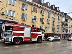 Досъдебно производство след пожар в Окръжната следствена служба във Враца