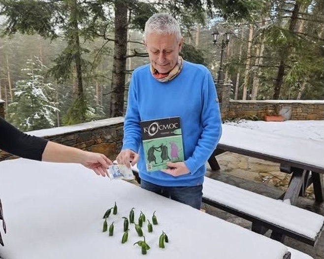 Името на списание „Космос“ полетя в орбита с мисията на SpaceX