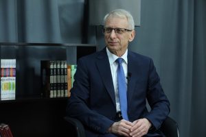 Николай Денков: Не виждам ярки политически фигури в служебния кабинет