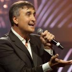 Веселин Маринов получава награда „Икар“ за атракционно и сценично изкуство