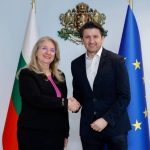 Ирена Георгиева пое Министерството на туризма от Мирослав Боршош