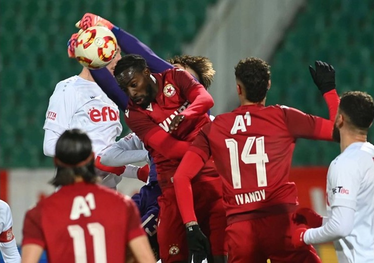 ЦСКА преговаря за аржентинския защитник Факундо Родригес