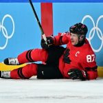 Чешкият защитник Радко Гудаш стана враг №1 на Канада след контузия на Сидни Кросби