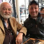 Разследват асистента на Боян Радев за кражба на ценни картини от колекцията му