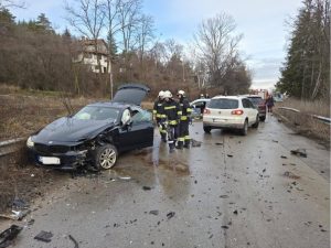 Тревожна статистика: 18 тежки катастрофи и 20 ранени за денонощие в България