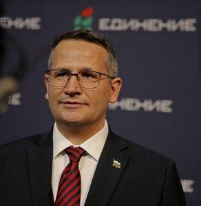 Иван Христанов разпореди мащабна проверка в Министерството на земеделието заради случая „Петрохан“