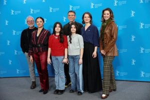 Филмът с българско участие „Нина Роза“ триумфира със „Сребърна мечка“ на „Берлинале“