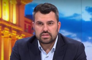 Георг Георгиев: Служебният кабинет се замеси в проблеми още със самия старт