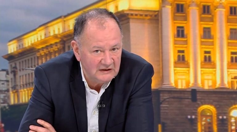 Михаил Миков: Служебното правителство е политическо и близко до ПП-ДБ