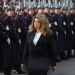 Да тръгне заемът от 3,2 млрд. евро за нови оръжия, поиска Йотова от правителството