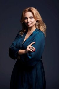 Мирослава Кацарова: Културният сектор може да бъде стабилна индустрия при добро управление