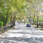 Блъснаха пешеходец пред училище в Хисаря